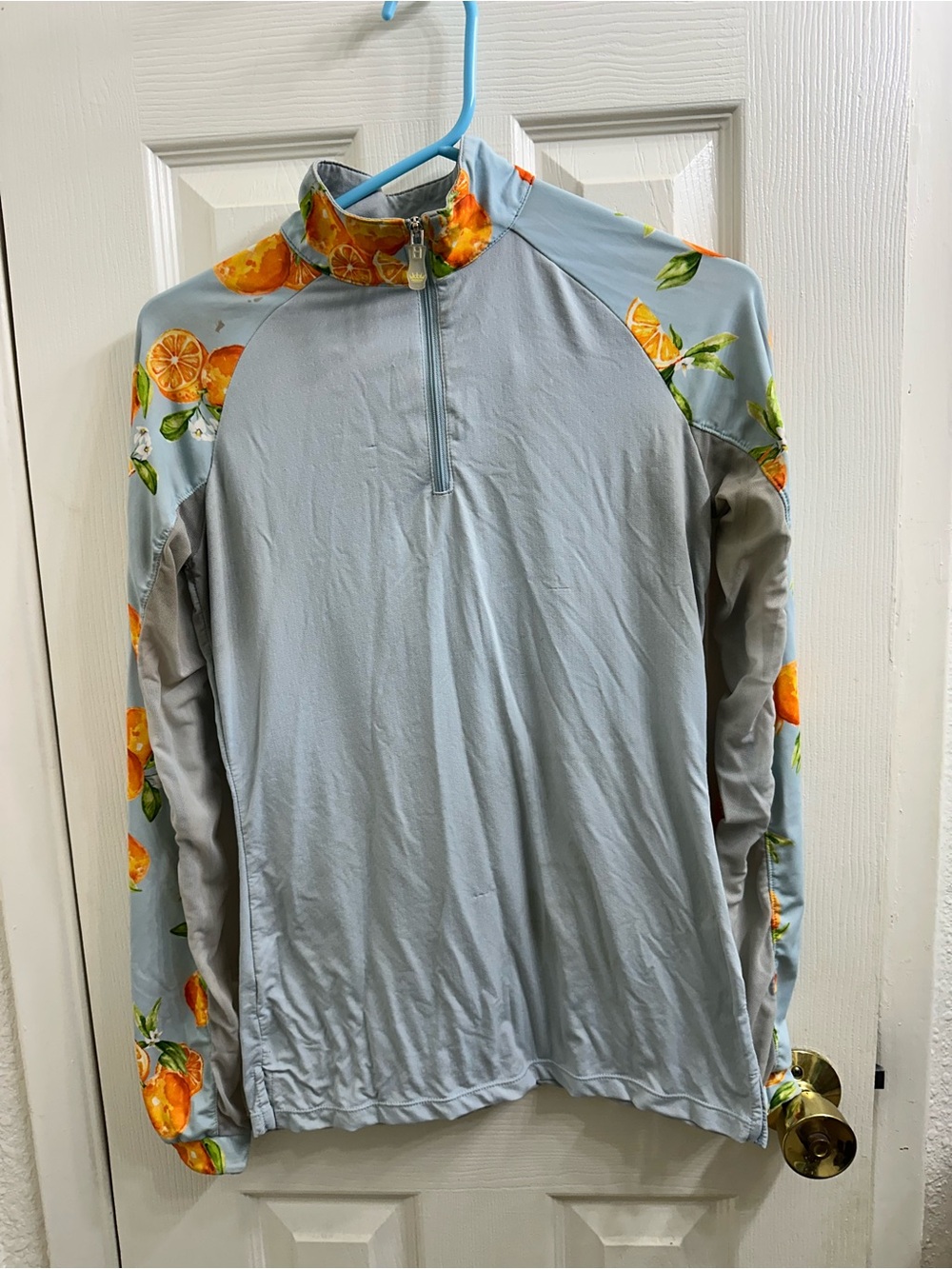 Kastel Sun shirt Light Blue Long Sleeve 1/4-Zip Top with Orange Citrus Print. Xs